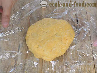 Yaring-bahay na keso crackers recipe hakbang-hakbang
