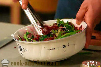Beet salad na may pinausukang recipe ng isda
