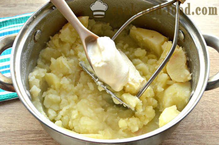 Patatas niligis na may kulay-gatas - kung paano magluto mashed patatas, isang hakbang-hakbang recipe litrato