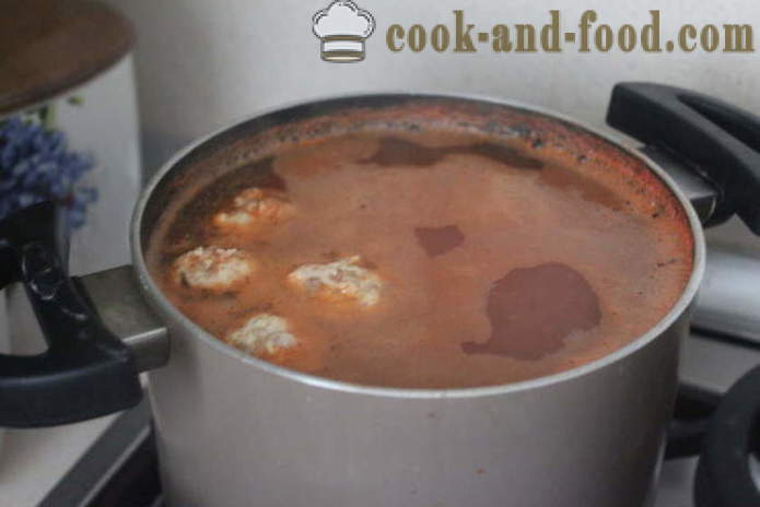 Simple pula lentil sopas na may bola-bola at tomato - kung paano magluto sopas ng pulang lentils, na may isang hakbang-hakbang recipe litrato