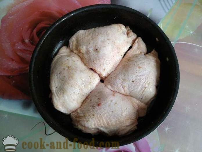 Chicken thighs sa oven - bilang isang masarap na lutong thighs manok sa oven, na may isang hakbang-hakbang recipe litrato