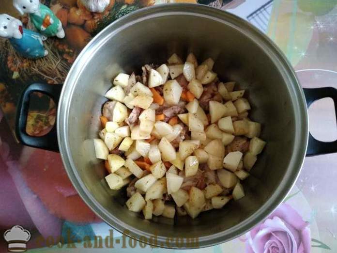 Nilagang baka na may patatas at courgettes - kung paano magluto ng masarap na nilagang karne ng gulay na may pipino, isang hakbang-hakbang recipe litrato