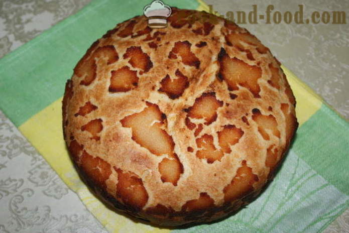 Homemade bread na may malulutong na sa oven - kung paano maghurno puting tinapay sa bahay, hakbang-hakbang recipe litrato