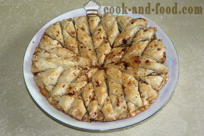 Turkish baklava na may mga nogales - kung paano gumawa ng baklava sa bahay, hakbang-hakbang recipe litrato