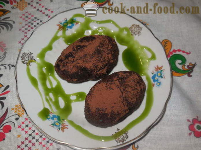 Homemade chocolate cake na may condensed patatas gatas - kung paano magluto ng cake patatas, sunud-sunod na recipe litrato