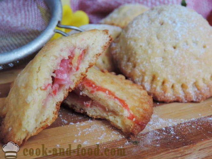 Shortbread cookies na may strawberry sa oven - kung paano maghurno shortbread pinalamanan na may strawberries, isang hakbang-hakbang recipe litrato