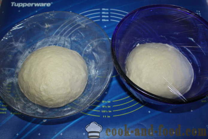 Tasty Butter lebadura kuwarta - kung paano gumawa ng isang rich, malago, matamis lebadura kuwarta para sa buns at cake, isang hakbang-hakbang recipe litrato