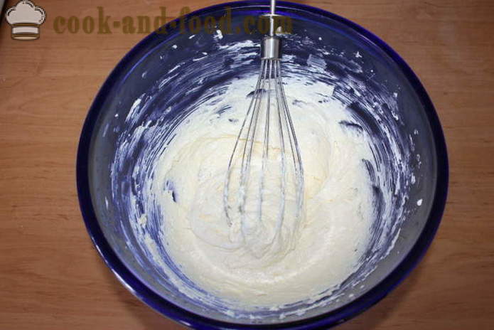 Three-layer magic cake - Paano gumawa ng isang tatlong-keyk mula sa parehong tela, isang hakbang-hakbang recipe litrato