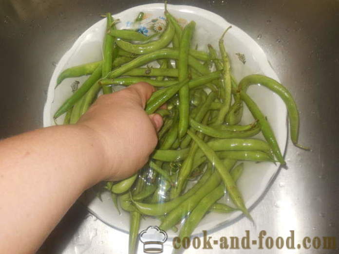 Green beans sa isang pan - kung paano magluto ng masarap na green beans, isang hakbang-hakbang recipe litrato