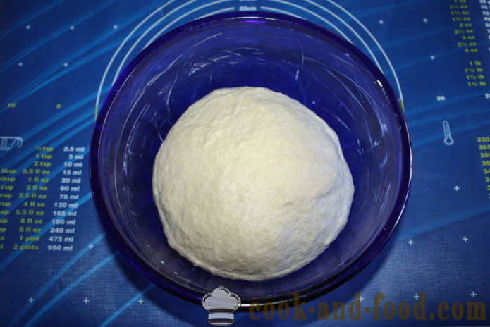 Yeast buns na may amapola binhi sa oven - kung paano gumawa ng isang magandang buns na may amapola buto, ang isang hakbang-hakbang recipe litrato