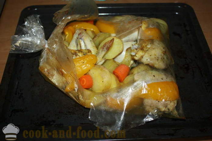Lutong patatas na may manok sa manggas - kung paano magluto patatas sa oven na may manok, isang hakbang-hakbang recipe litrato