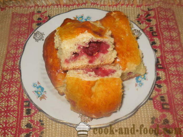 Wind cake na may strawberry - kung paano magluto ng cake na may strawberry sa oven, na may isang hakbang-hakbang recipe litrato