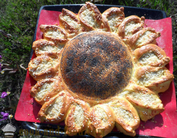 Meat snack-cake Sunflower - kung paano gumawa ng isang keyk na may pampaalsa, mirasol, hakbang-hakbang recipe litrato