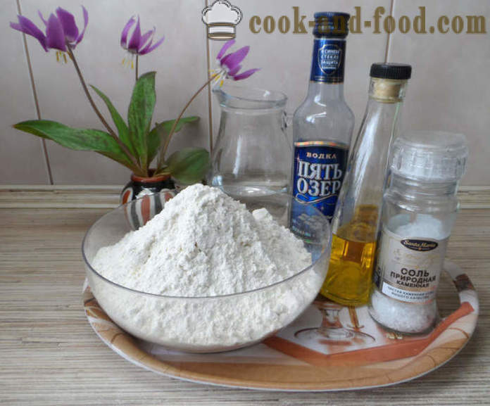 Pasties na may karne at keso in Greek - kung paano gumawa ng pasties sa bahay, hakbang-hakbang recipe litrato
