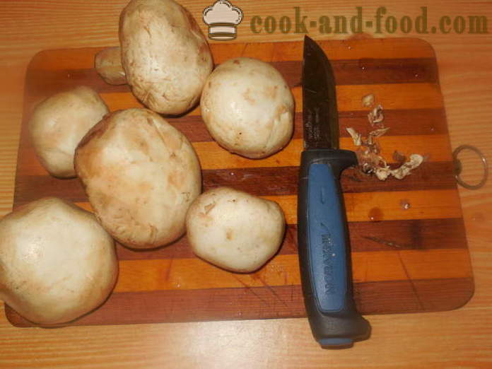 Pritong mushroom sa isang pan - magprito tulad ng mushroom sa harina, ng isang hakbang-hakbang recipe litrato