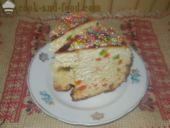 Simple multivarka Easter cake na may cream at natunaw na gatas - kung paano maghurno isang cake sa multivarka, sunud-sunod cake simpleng recipe at larawan