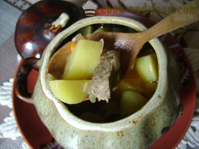 Pot inihaw na karne at patatas sa oven - kung paano magluto ng patatas sa palayok na may karne, ang isang hakbang-hakbang recipe litrato