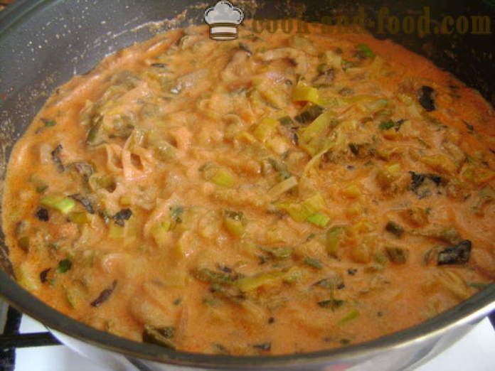 Pasta in cream sauce na may mushroom, sibuyas at kamatis - kung paano magluto mushroom na may pasta masarap, na may isang hakbang-hakbang recipe litrato