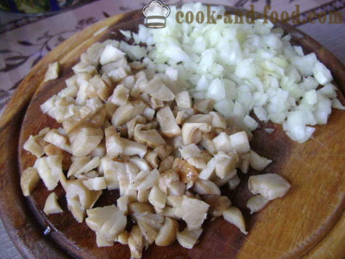 Meatless dumplings na may patatas at mushroom - kung paano magluto Dumplings na may patatas at mushroom, isang hakbang-hakbang recipe litrato