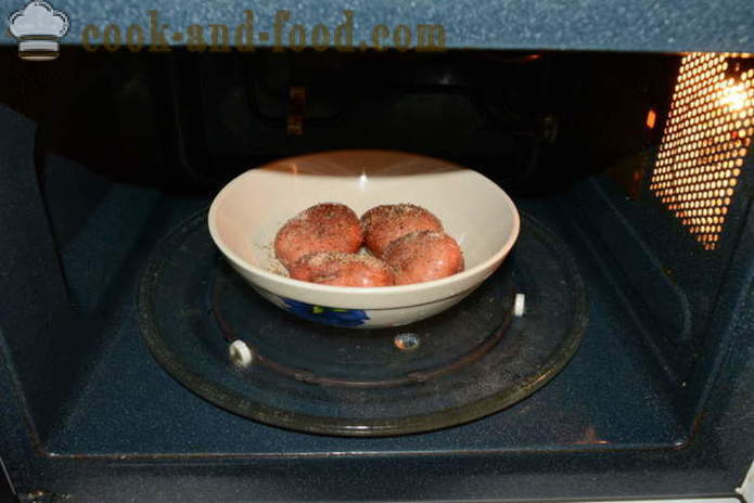 Mabilis na lutong patatas sa microwave - kung paano masarap na lutong patatas sa microwave sa balat, na may isang hakbang-hakbang recipe litrato