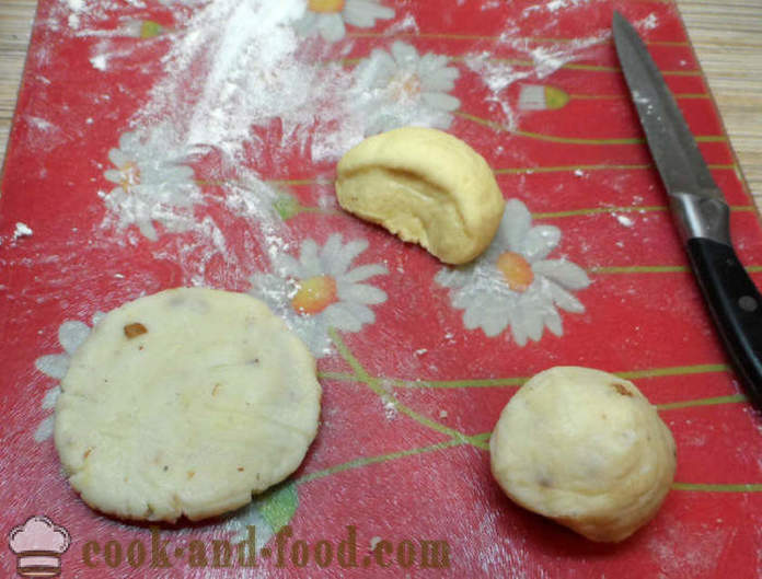 Shangi masarap na patatas mula sa lebadura kuwarta - shangi kung paano magluto na may patatas sa oven, na may isang hakbang-hakbang recipe litrato