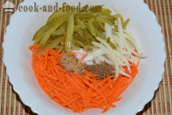 Ang isang simpleng salad na may Korean karot at pipino - kung paano magluto Korean salad ng karot at cucumber, na may isang hakbang-hakbang recipe litrato
