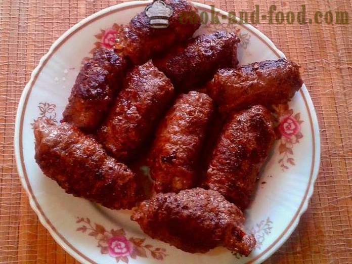 Meat balumbunin sa pan - kung paano magluto ng karne roll na may palaman, ang isang hakbang-hakbang recipe litrato