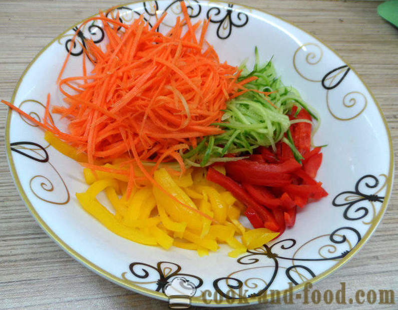 Isang masarap na salad na may Funchoza at gulay - kung paano upang maghanda ng salad Funchoza sa bahay, hakbang-hakbang recipe litrato