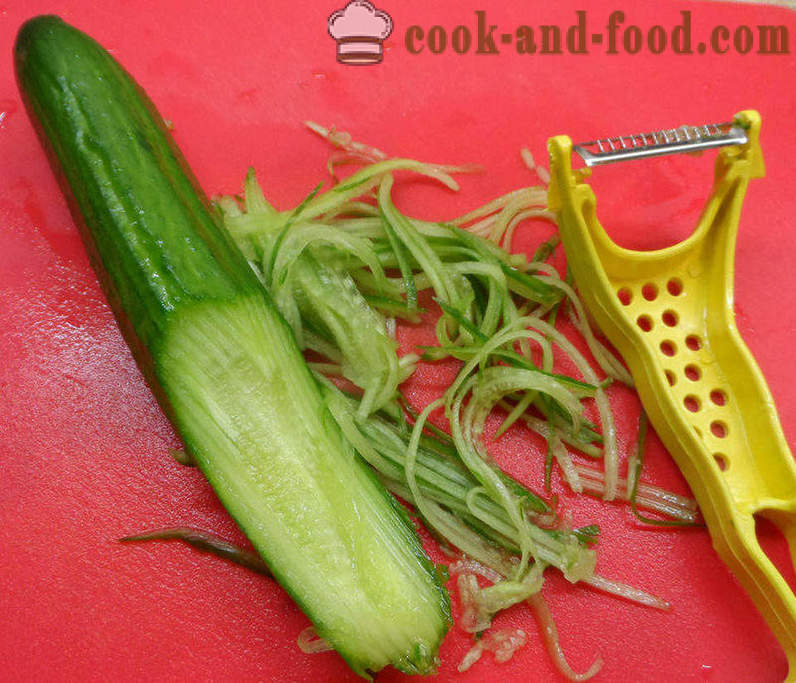 Isang masarap na salad na may Funchoza at gulay - kung paano upang maghanda ng salad Funchoza sa bahay, hakbang-hakbang recipe litrato