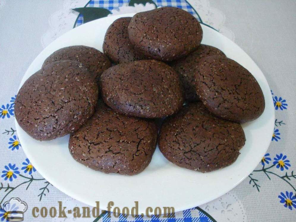 Homemade chocolate chip cookies na may tsokolate mabilis at simpleng - kung paano magluto ng tsokolate chip cookies sa bahay, hakbang-hakbang recipe litrato