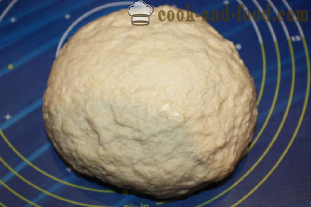 Butter lebadura kuwarta para sa buns at cake - kung paano gumawa ng mantikilya nakamamanghang lebadura kuwarta, isang hakbang-hakbang recipe litrato