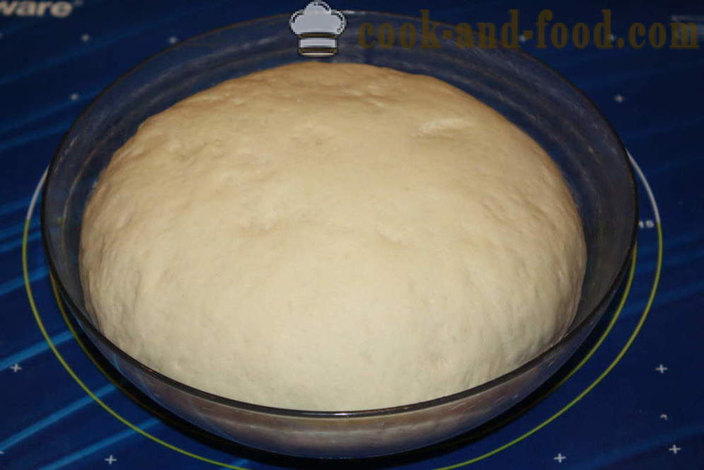 Butter lebadura kuwarta para sa buns at cake - kung paano gumawa ng mantikilya nakamamanghang lebadura kuwarta, isang hakbang-hakbang recipe litrato
