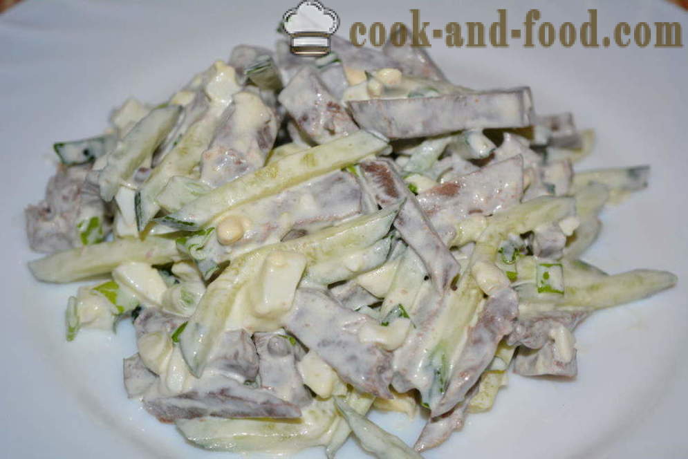 Salad mula sa karne ng baka puso na may pipino at itlog - kung paano upang maghanda ng isang salad ng mga puso, ang isang hakbang-hakbang recipe litrato