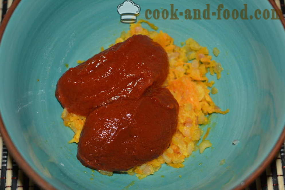 Mabilis-na-gravy sauce na may kamatis i-paste sa isang microwave - kung paano magluto tomato sauce, gravy sa isang microwave oven, isang hakbang-hakbang recipe litrato