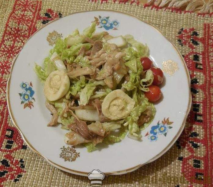 Salad na may pugo itlog - hakbang-hakbang, kung paano upang maghanda ng salad ng pugo itlog, ang recipe na may larawan