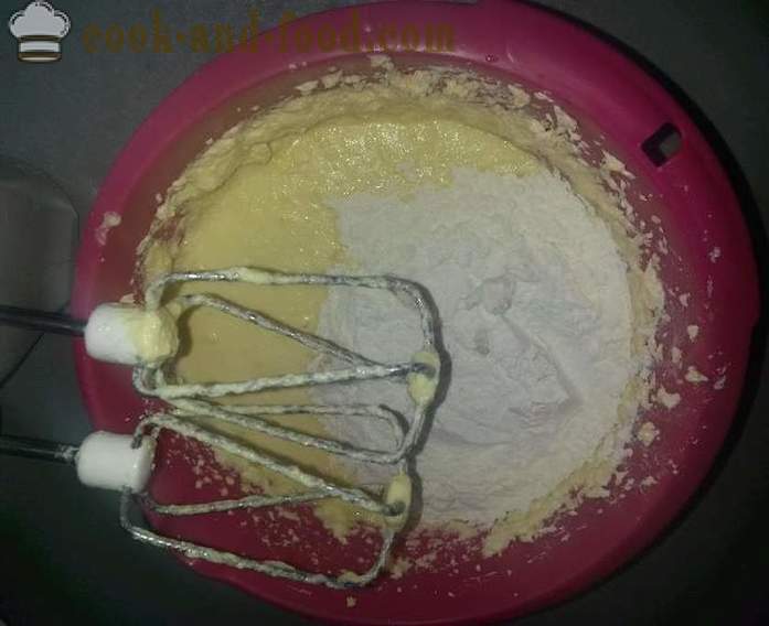 Yaring-bahay recipe para sa isang simpleng cake sa silicone molds - kung paano gumawa ng masarap na cupcake simple, hakbang-hakbang recipe para sa cake na may larawan