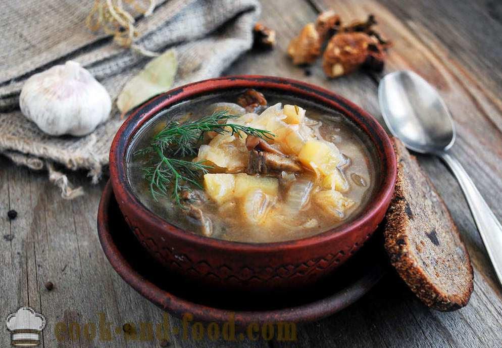 Lenten Soup: 7 Simple recipes - mga recipe ng video sa bahay