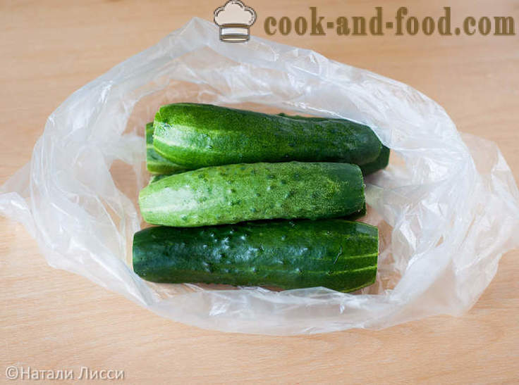Salted cucumber 5 napatunayan na mga recipe